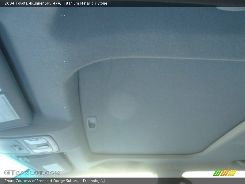 Titanium Metallic / Stone 2004 Toyota 4Runner SR5 4x4