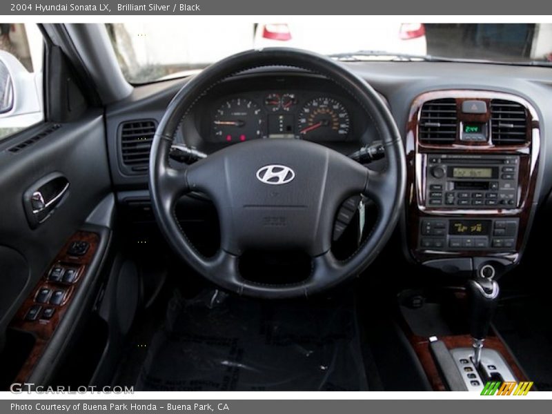 Brilliant Silver / Black 2004 Hyundai Sonata LX