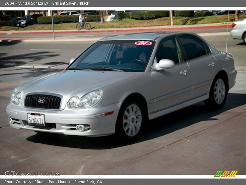 Brilliant Silver / Black 2004 Hyundai Sonata LX