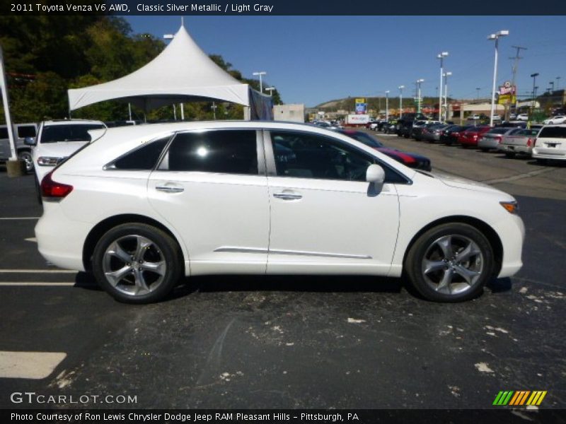 Classic Silver Metallic / Light Gray 2011 Toyota Venza V6 AWD