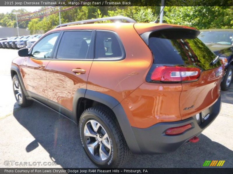 Mango Tango Pearl / Trailhawk Black 2015 Jeep Cherokee Trailhawk 4x4