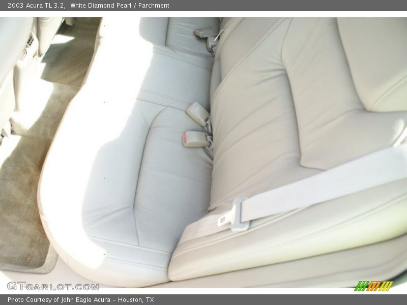 White Diamond Pearl / Parchment 2003 Acura TL 3.2