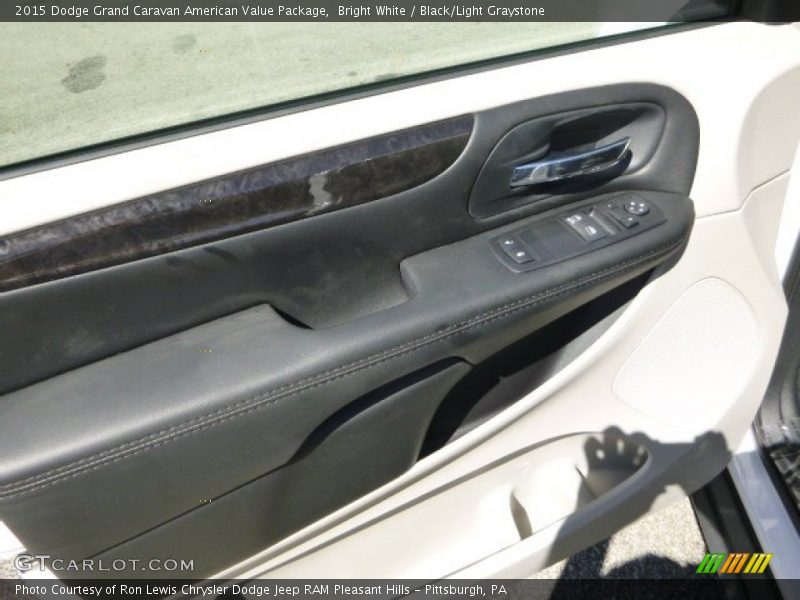 Bright White / Black/Light Graystone 2015 Dodge Grand Caravan American Value Package