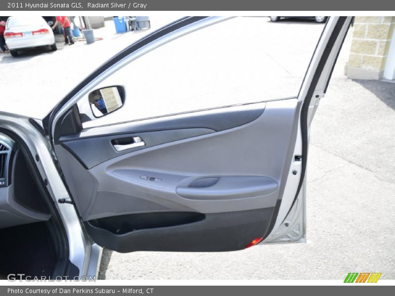 Radiant Silver / Gray 2011 Hyundai Sonata GLS
