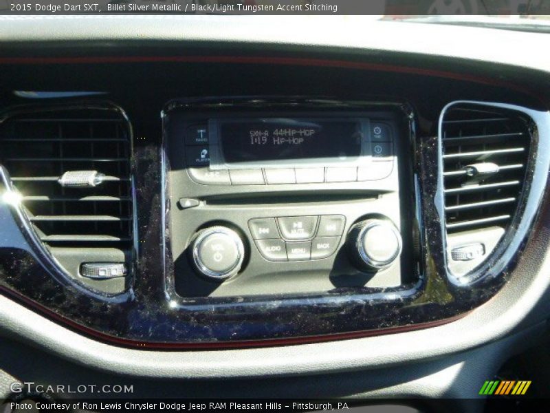 Billet Silver Metallic / Black/Light Tungsten Accent Stitching 2015 Dodge Dart SXT