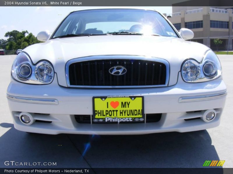 White Pearl / Beige 2004 Hyundai Sonata V6
