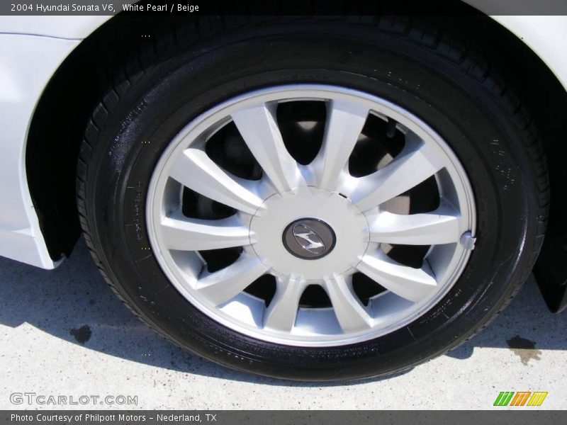 White Pearl / Beige 2004 Hyundai Sonata V6