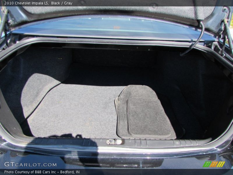Black / Gray 2010 Chevrolet Impala LS