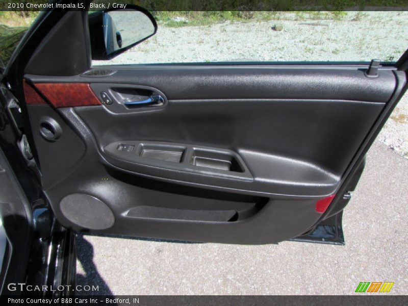 Black / Gray 2010 Chevrolet Impala LS