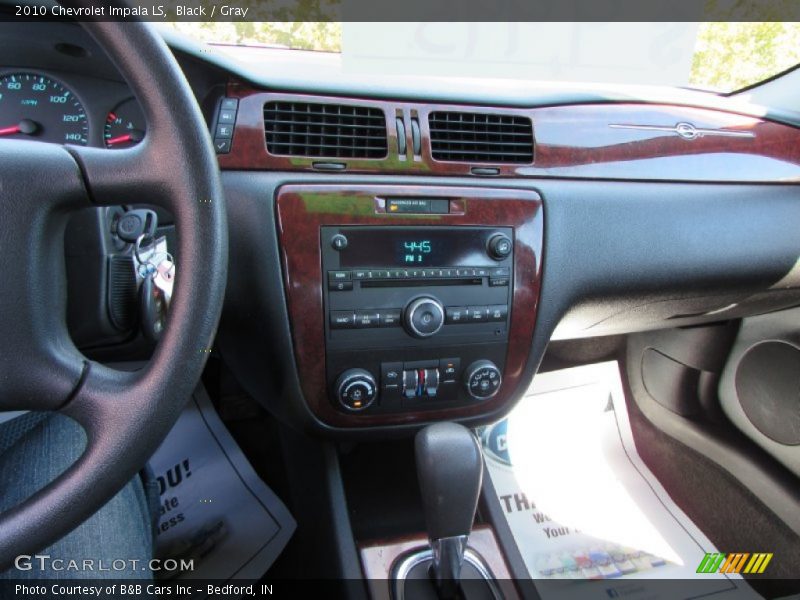 Black / Gray 2010 Chevrolet Impala LS