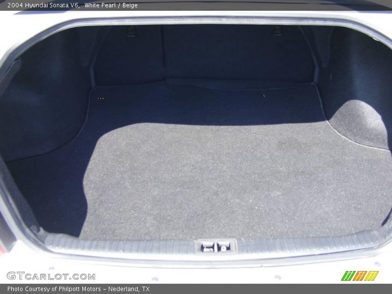 White Pearl / Beige 2004 Hyundai Sonata V6