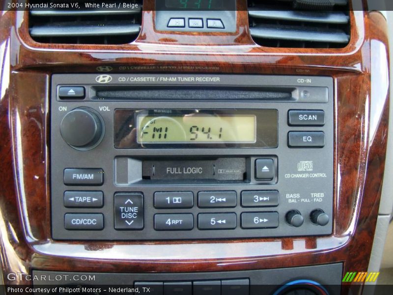 White Pearl / Beige 2004 Hyundai Sonata V6