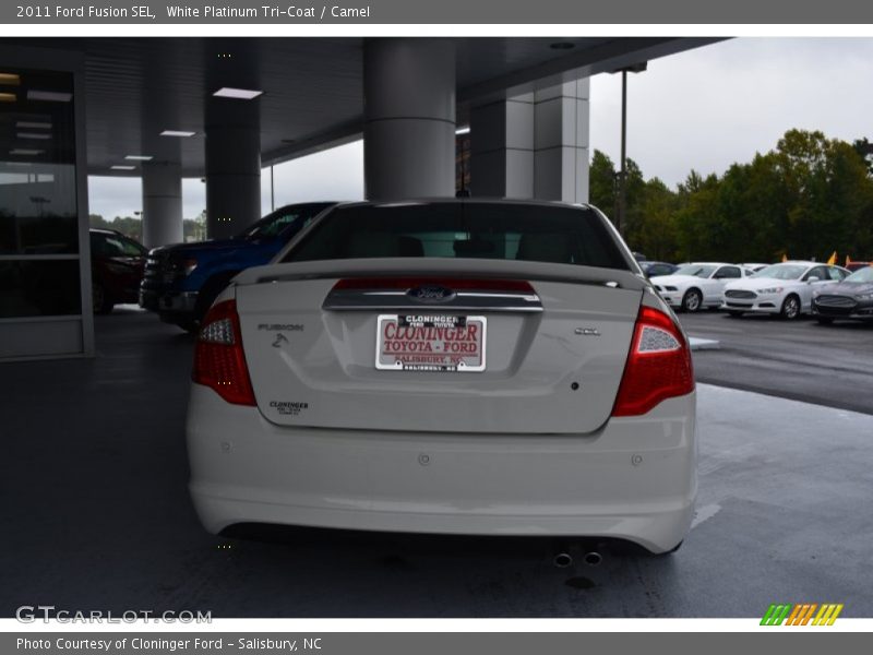 White Platinum Tri-Coat / Camel 2011 Ford Fusion SEL