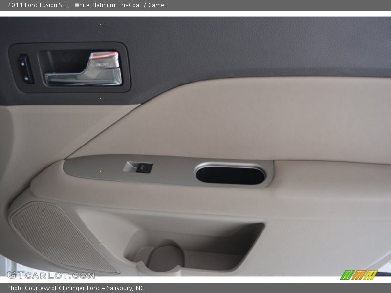 White Platinum Tri-Coat / Camel 2011 Ford Fusion SEL