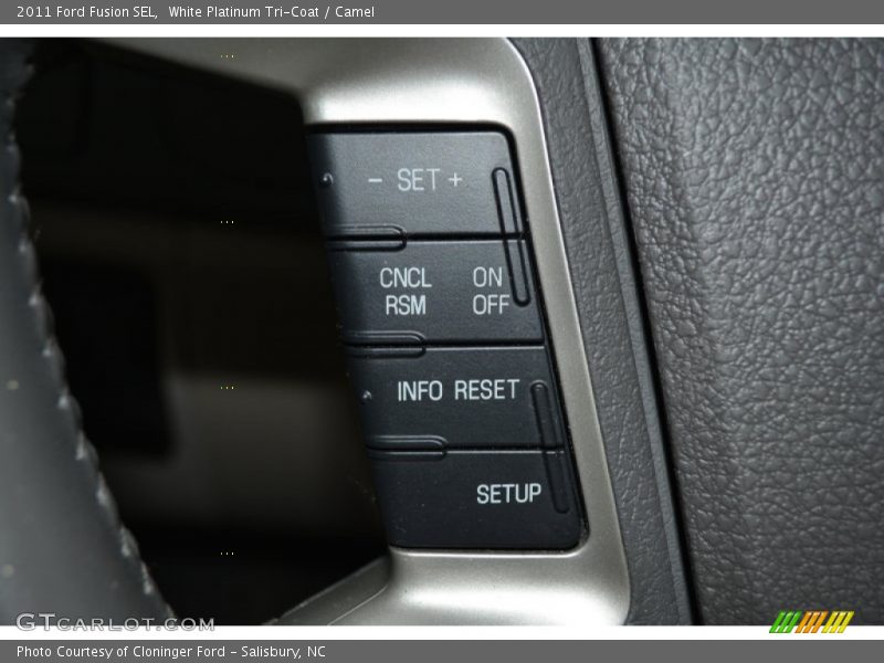 White Platinum Tri-Coat / Camel 2011 Ford Fusion SEL