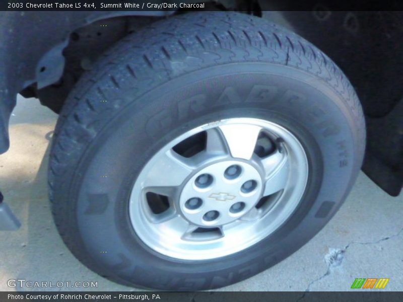 Summit White / Gray/Dark Charcoal 2003 Chevrolet Tahoe LS 4x4