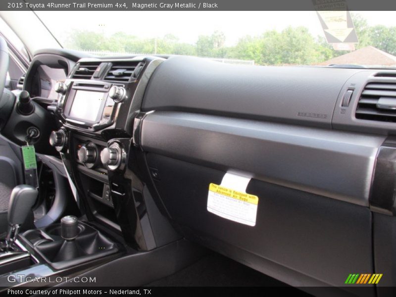 Magnetic Gray Metallic / Black 2015 Toyota 4Runner Trail Premium 4x4
