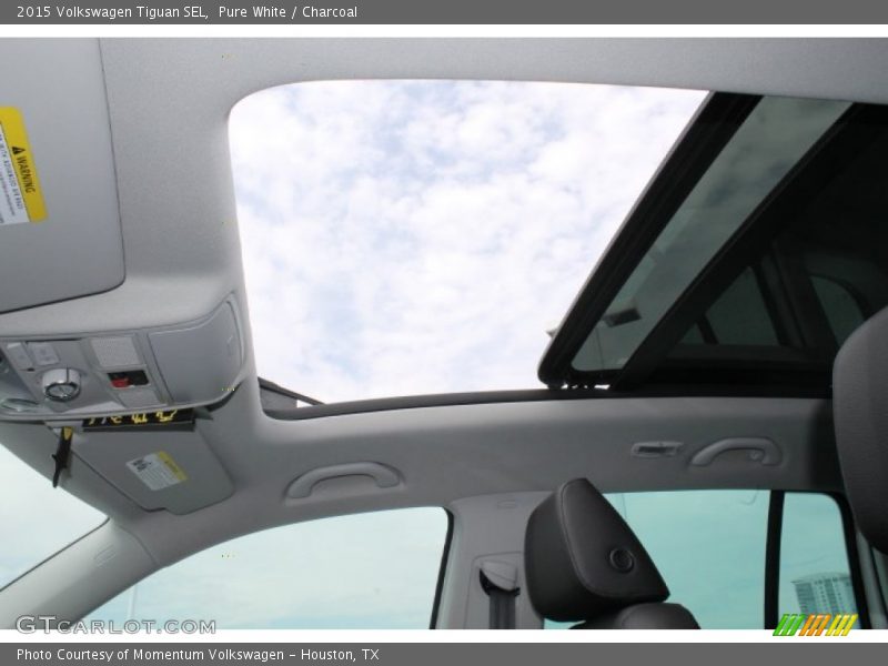 Pure White / Charcoal 2015 Volkswagen Tiguan SEL