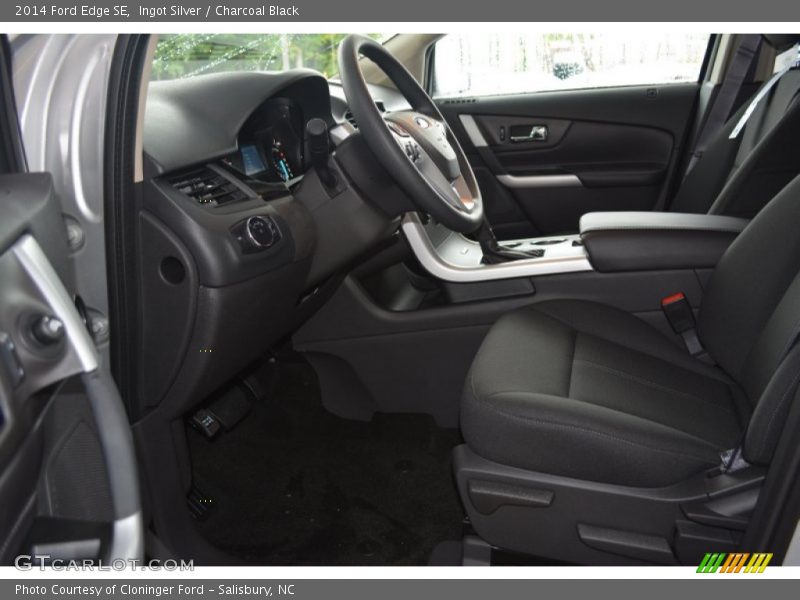 Ingot Silver / Charcoal Black 2014 Ford Edge SE