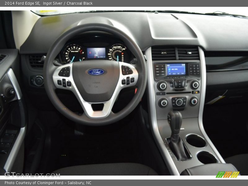 Ingot Silver / Charcoal Black 2014 Ford Edge SE