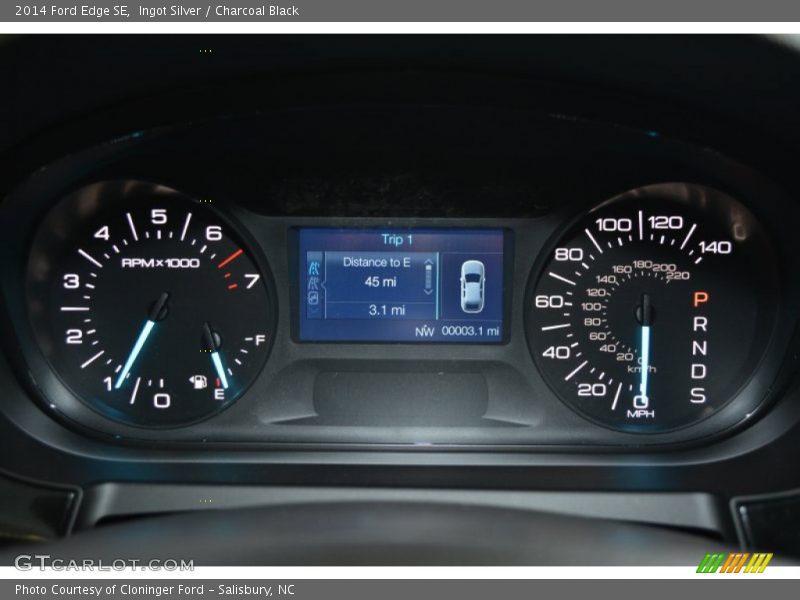 Ingot Silver / Charcoal Black 2014 Ford Edge SE