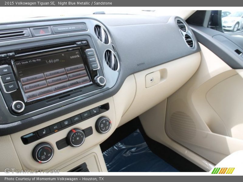 Night Blue Metallic / Sandstone 2015 Volkswagen Tiguan SE