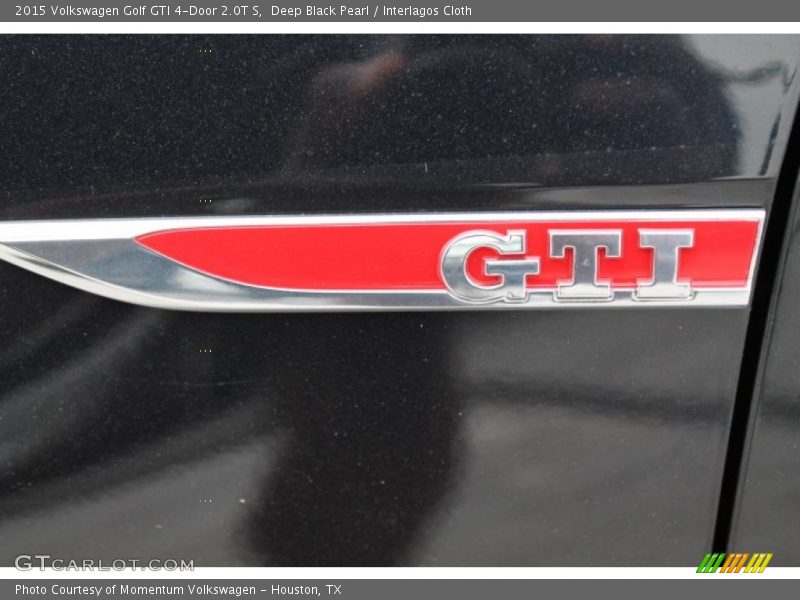 Deep Black Pearl / Interlagos Cloth 2015 Volkswagen Golf GTI 4-Door 2.0T S
