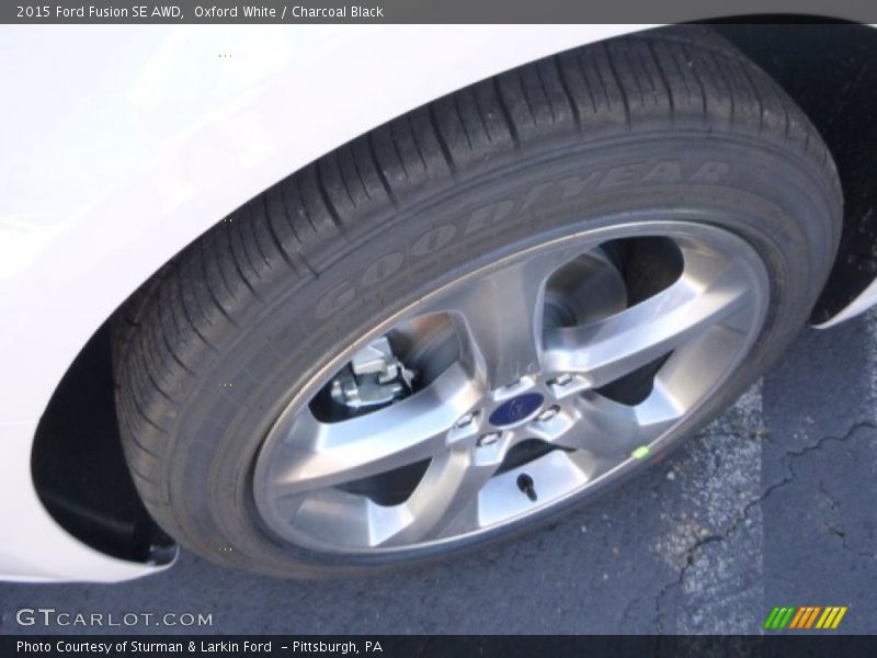 Oxford White / Charcoal Black 2015 Ford Fusion SE AWD