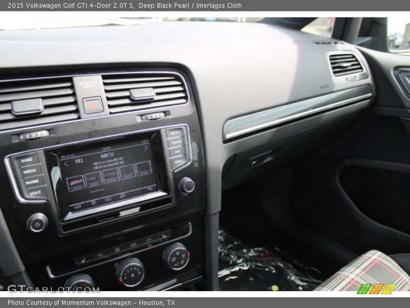 Deep Black Pearl / Interlagos Cloth 2015 Volkswagen Golf GTI 4-Door 2.0T S