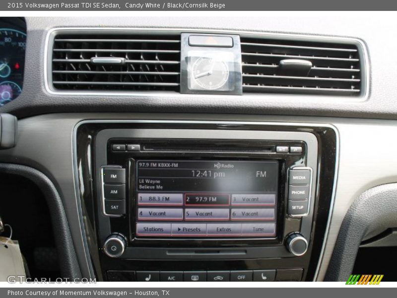 Candy White / Black/Cornsilk Beige 2015 Volkswagen Passat TDI SE Sedan