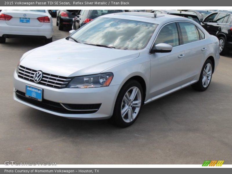Reflex Silver Metallic / Titan Black 2015 Volkswagen Passat TDI SE Sedan