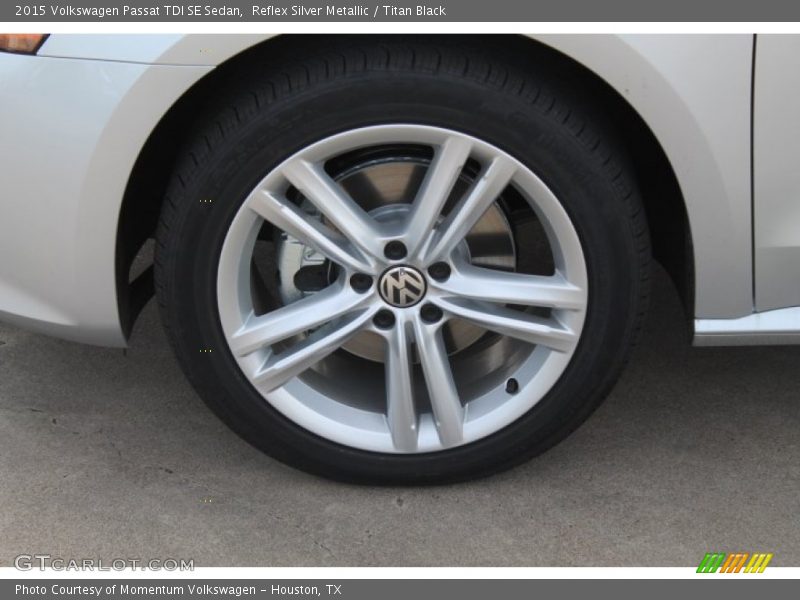 Reflex Silver Metallic / Titan Black 2015 Volkswagen Passat TDI SE Sedan