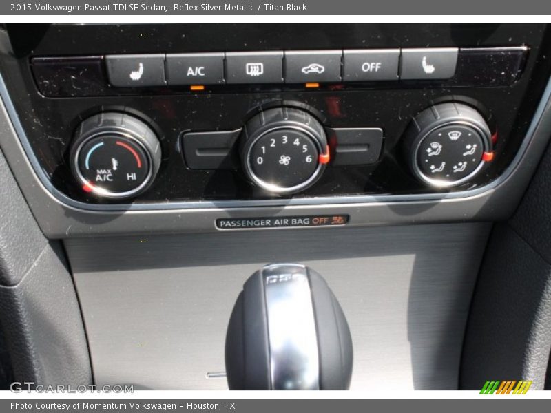 Reflex Silver Metallic / Titan Black 2015 Volkswagen Passat TDI SE Sedan