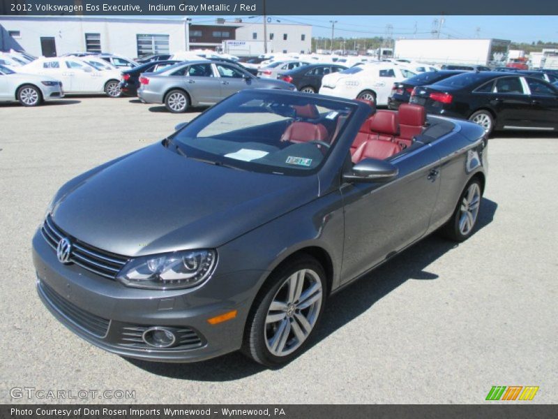 Front 3/4 View of 2012 Eos Executive