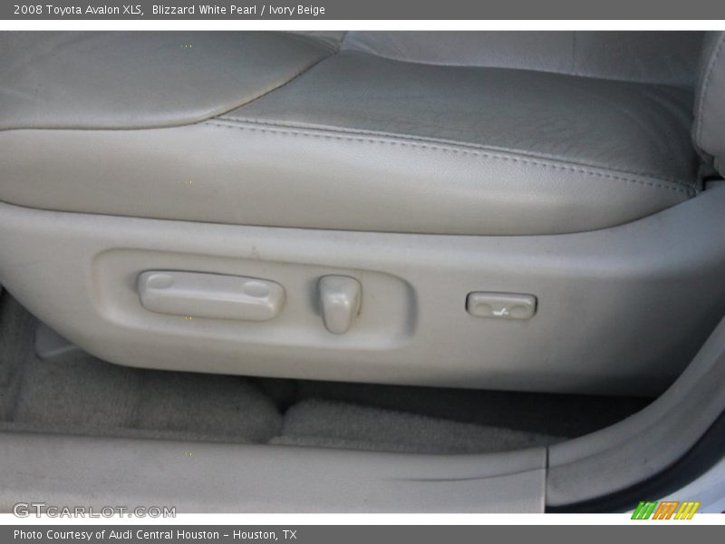 Blizzard White Pearl / Ivory Beige 2008 Toyota Avalon XLS