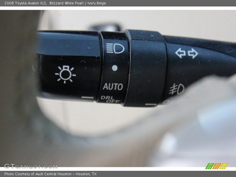 Blizzard White Pearl / Ivory Beige 2008 Toyota Avalon XLS