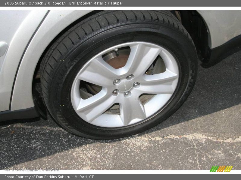 Brilliant Silver Metallic / Taupe 2005 Subaru Outback 3.0 R Sedan