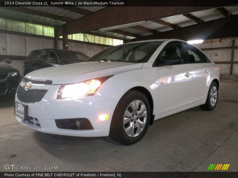 Summit White / Jet Black/Medium Titanium 2014 Chevrolet Cruze LS