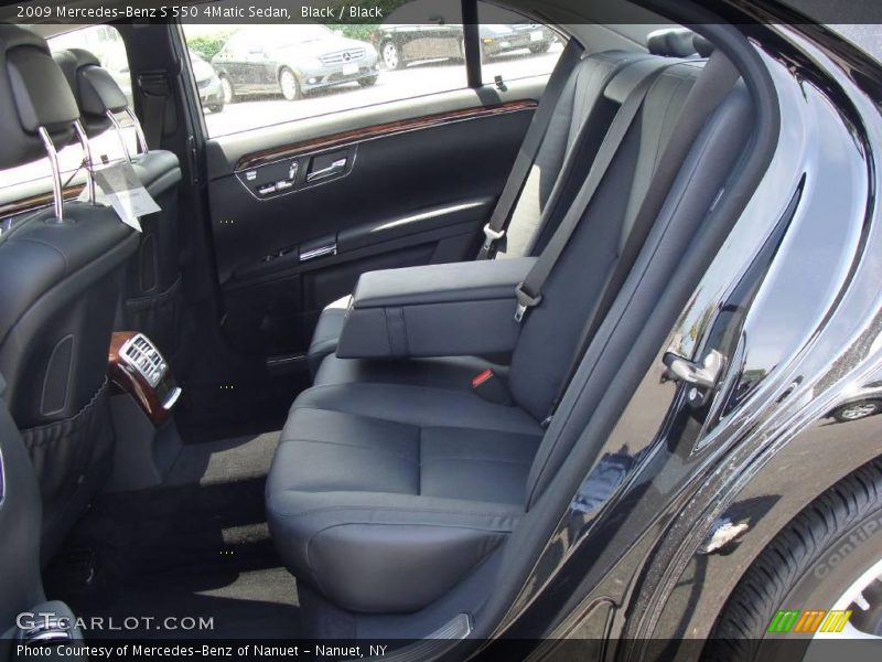 Black / Black 2009 Mercedes-Benz S 550 4Matic Sedan