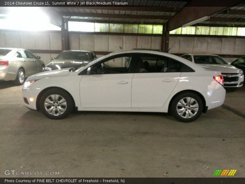 Summit White / Jet Black/Medium Titanium 2014 Chevrolet Cruze LS