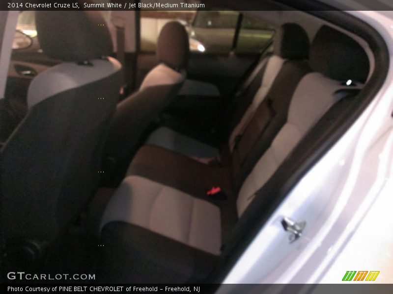Summit White / Jet Black/Medium Titanium 2014 Chevrolet Cruze LS