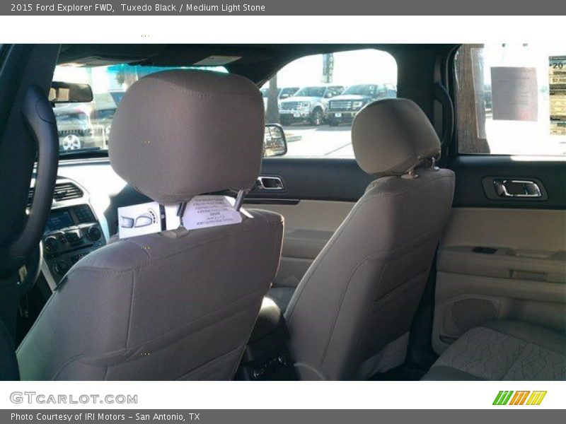 Tuxedo Black / Medium Light Stone 2015 Ford Explorer FWD