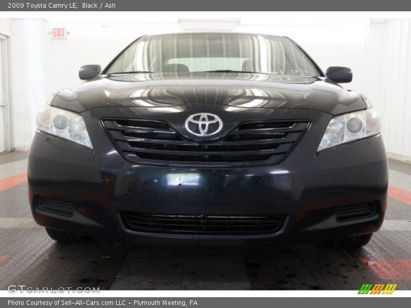 Black / Ash 2009 Toyota Camry LE