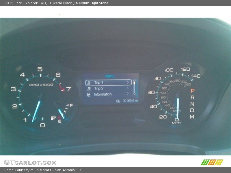 Tuxedo Black / Medium Light Stone 2015 Ford Explorer FWD