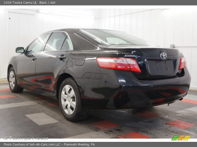 Black / Ash 2009 Toyota Camry LE