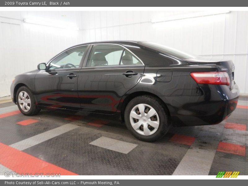 Black / Ash 2009 Toyota Camry LE