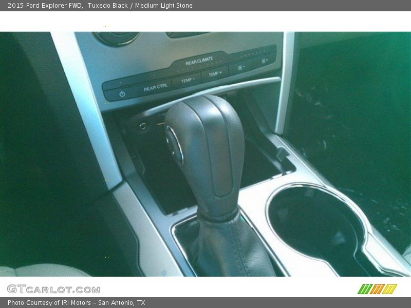Tuxedo Black / Medium Light Stone 2015 Ford Explorer FWD