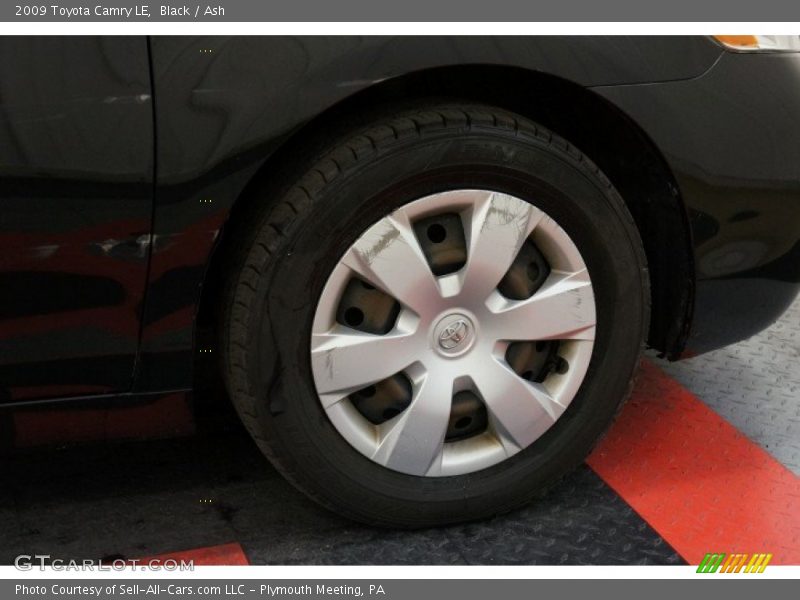 Black / Ash 2009 Toyota Camry LE
