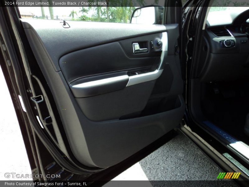 Tuxedo Black / Charcoal Black 2014 Ford Edge Limited