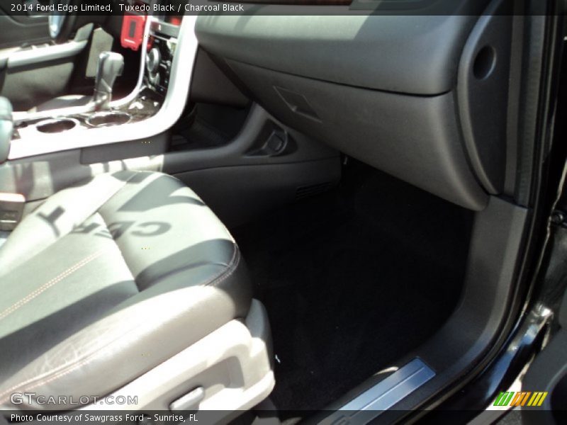 Tuxedo Black / Charcoal Black 2014 Ford Edge Limited